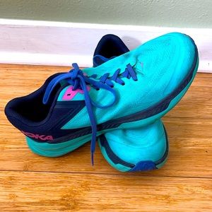 Hoka One One Women’s Size 9B. Zinal. Really nice colors.